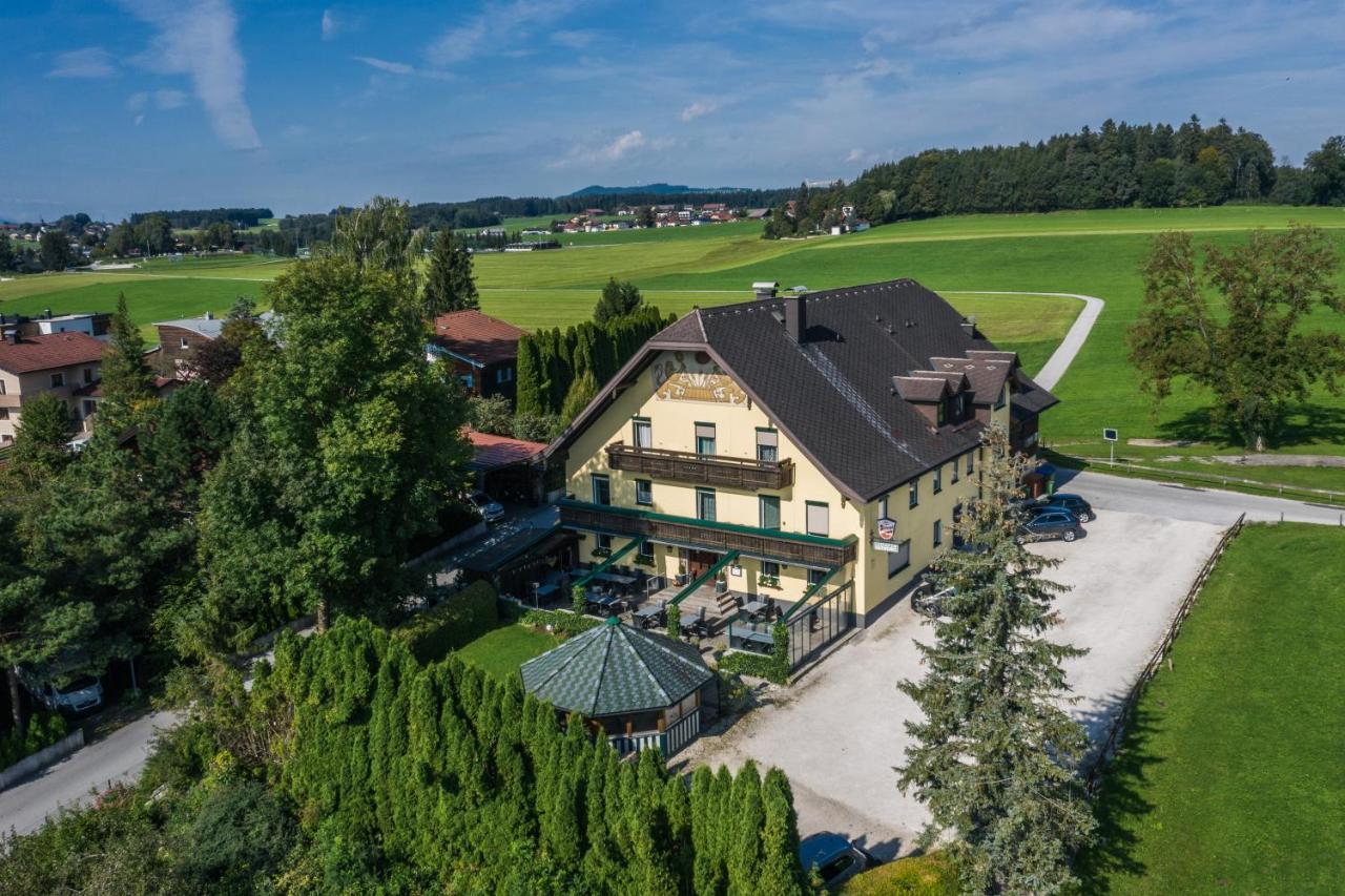 Gasthof Zur Seeburg Seekirchen am Wallersee Eksteriør bilde